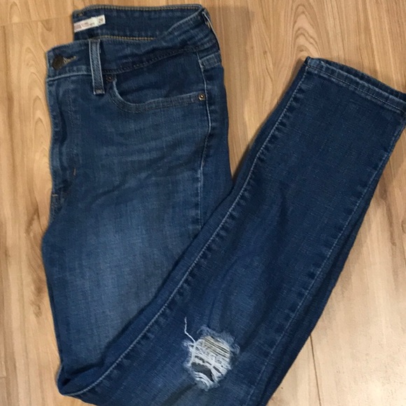 Levi high rise skinny jeans - Picture 4 of 4